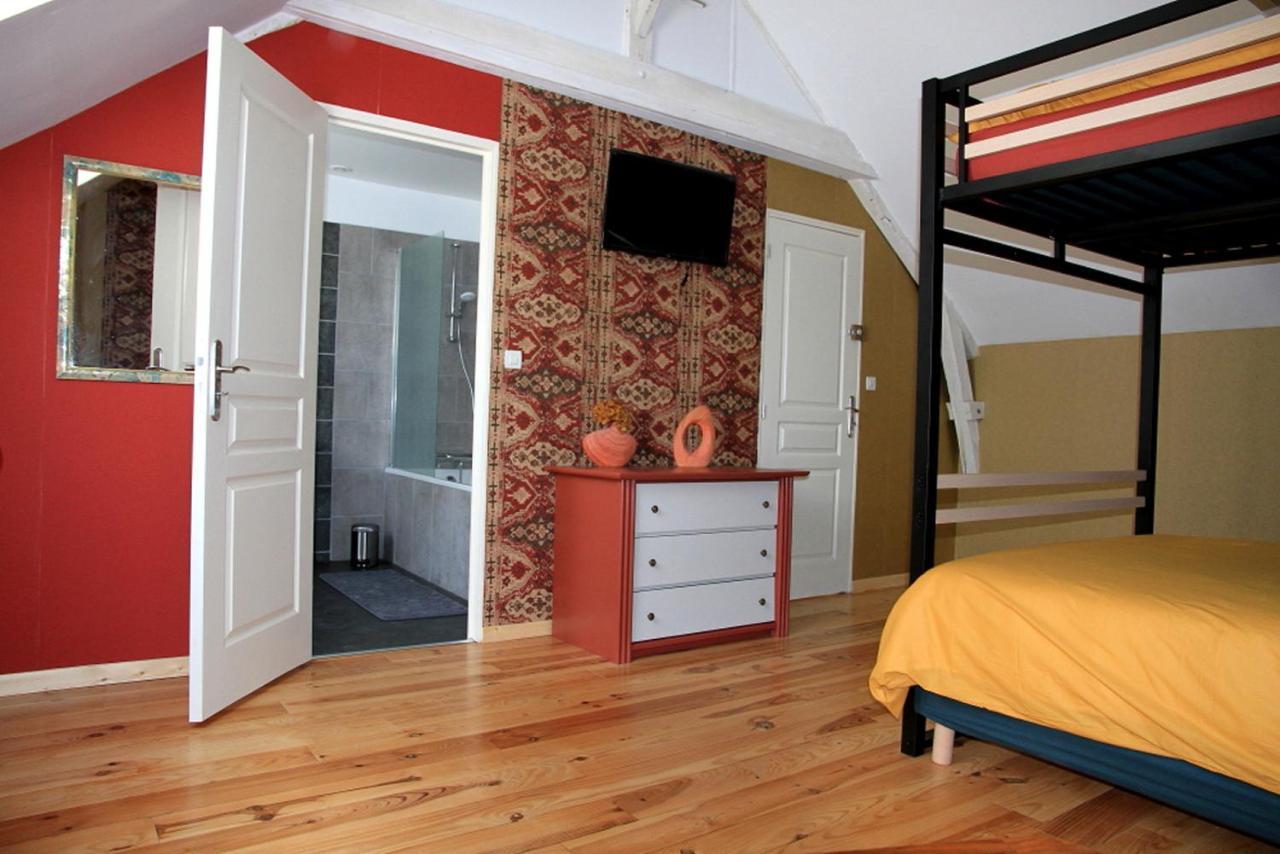 Au Figuier Du Gue Bed & Breakfast Lantillac Exterior photo