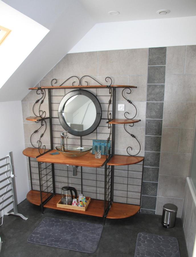 Au Figuier Du Gue Bed & Breakfast Lantillac Exterior photo