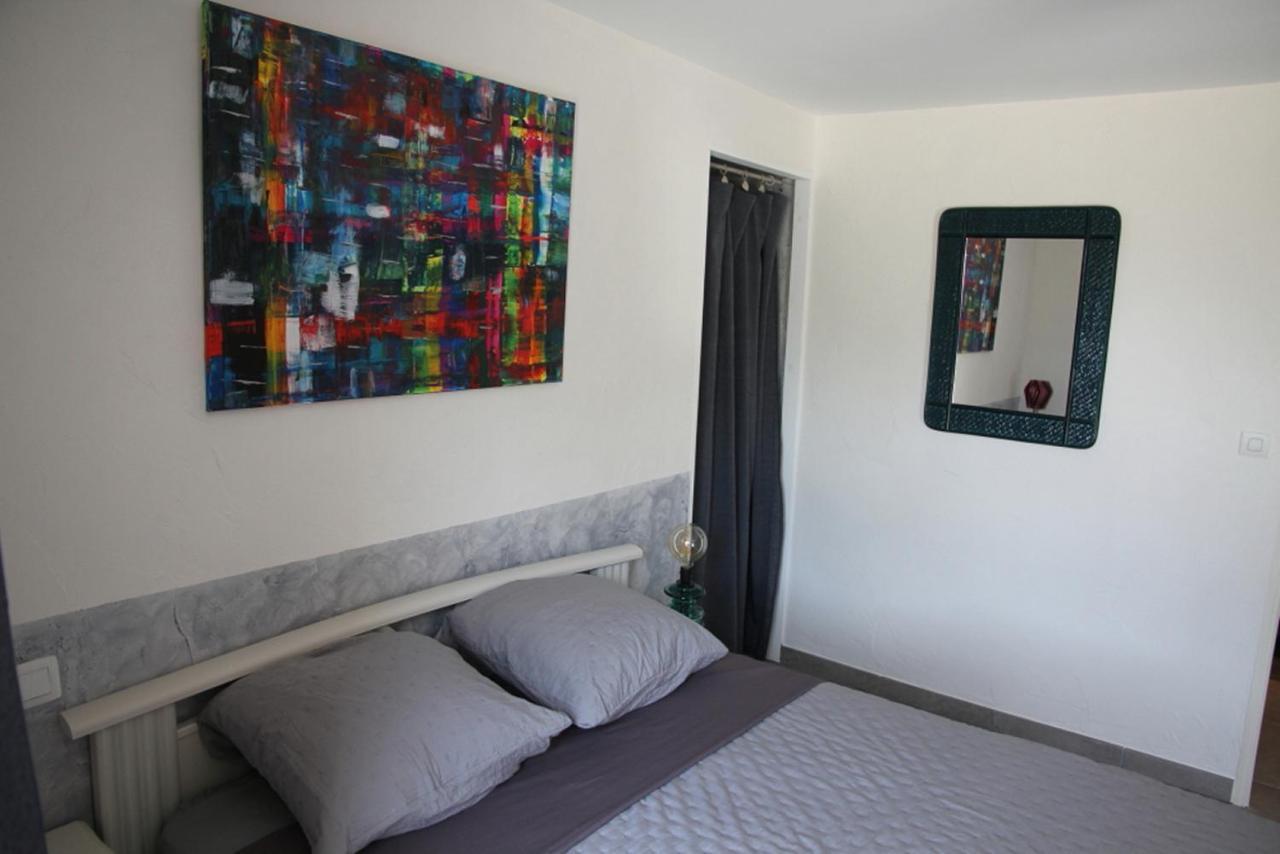 Au Figuier Du Gue Bed & Breakfast Lantillac Exterior photo